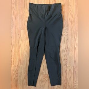 LULULEMON BASE PACE HR TIGHT 25” DARK OLIVE